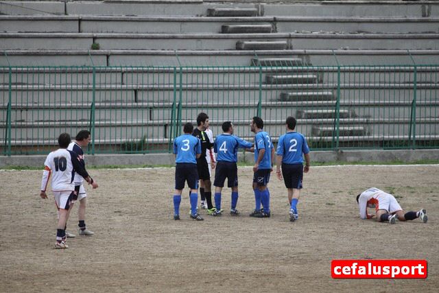 110212_sport 180_tn.jpg